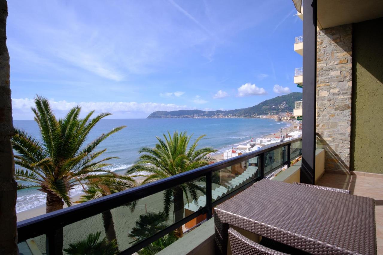 Residence Sole Mare Alaxi Hotels Alassio Esterno foto