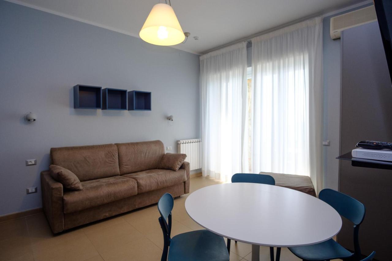 Residence Sole Mare Alaxi Hotels Alassio Esterno foto