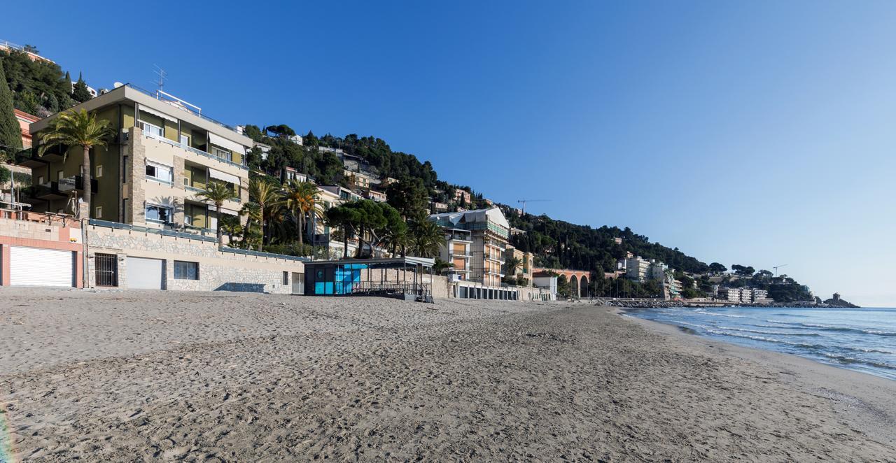 Residence Sole Mare Alaxi Hotels Alassio Esterno foto