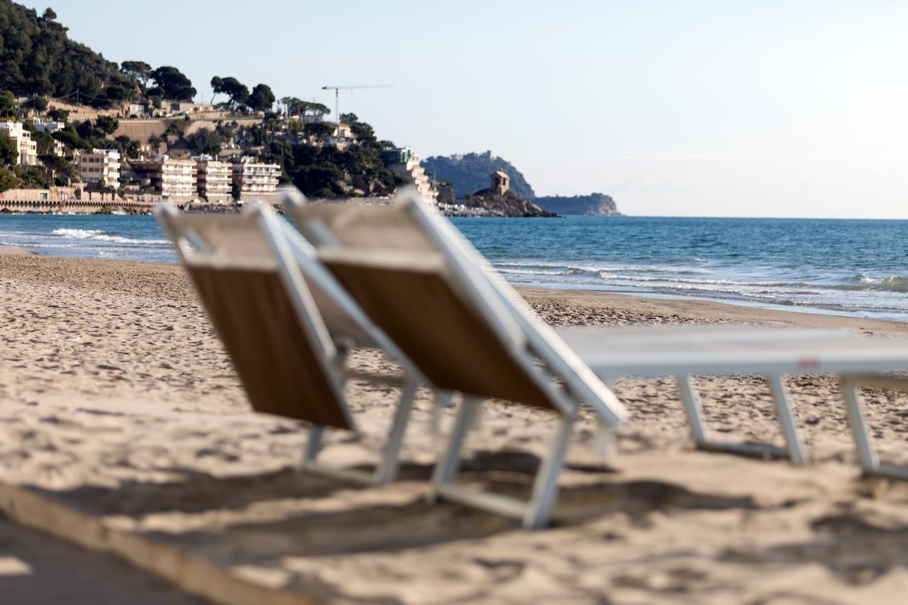 Residence Sole Mare Alaxi Hotels Alassio Esterno foto